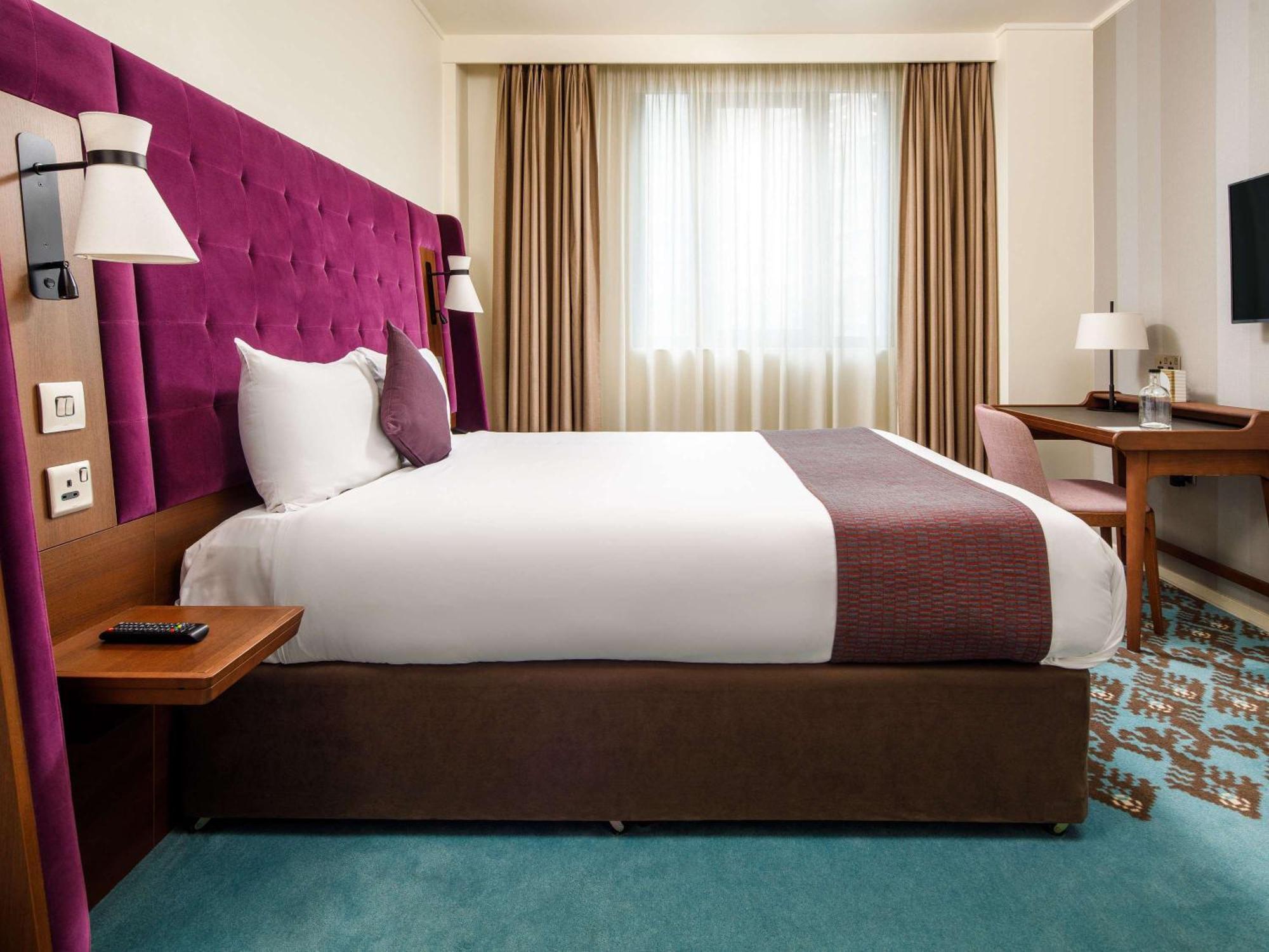 Mercure Bridge Londra